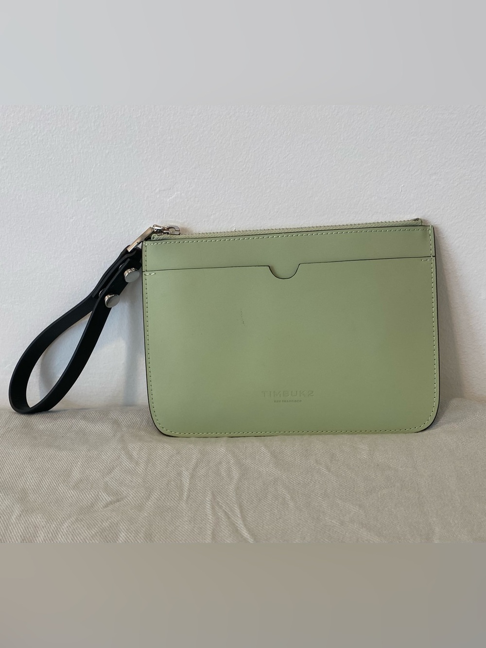Timbuk2 Smooth Moves Leather Wristlet